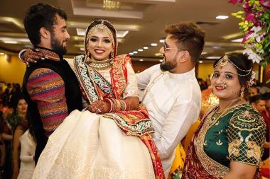 Wedding Photography By Story Image