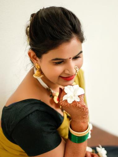 Prachi Weds Mangesh, Wedding story photos