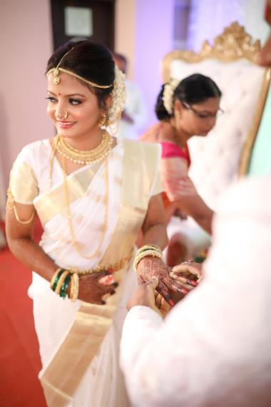 Roshan & Vrushali, Wedding story photos