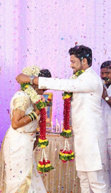 Roshan & Vrushali, Wedding story photos