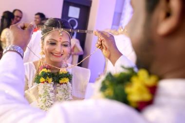 Roshan & Vrushali, Wedding story photos