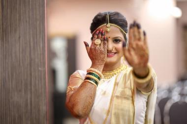 Roshan & Vrushali, Wedding story photos